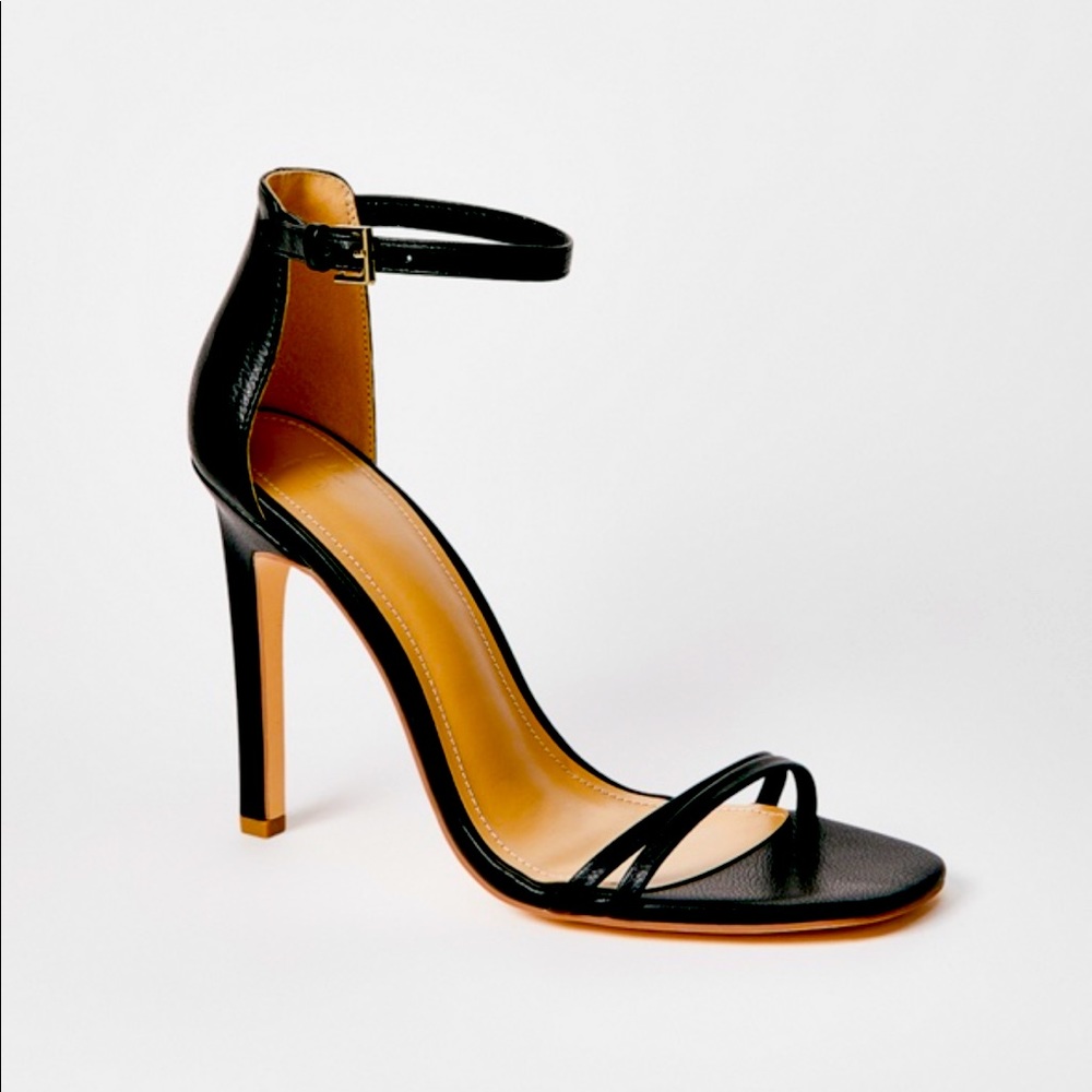 BRAND NEW - Sexy Black Stiletto Sandals